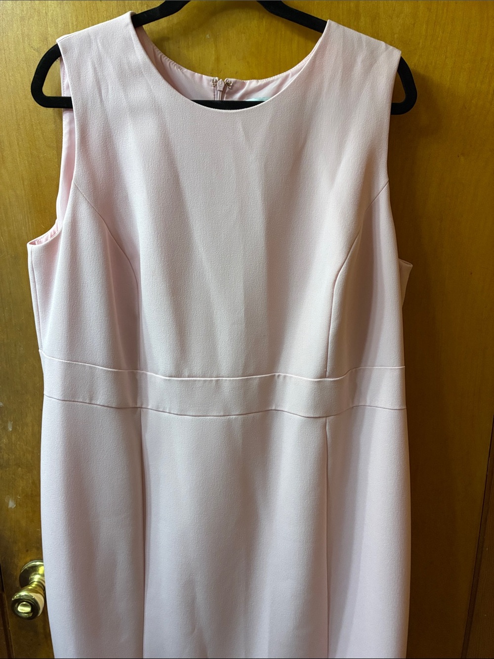 Kasper Sleeveless Pale Pink Midi Shift Dress